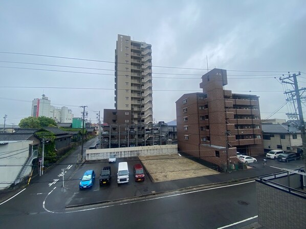 アンプル－ルフェ－ル刈谷市駅の物件内観写真